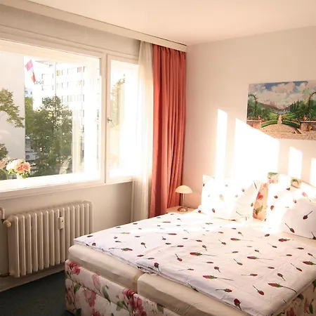 Apartment Ku'damm Mit Parkplatz Berlin