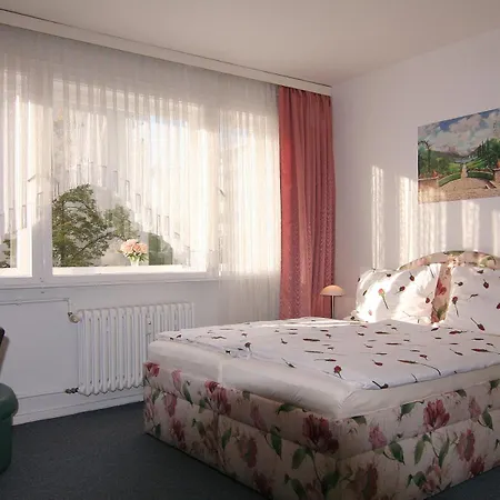 Apartment Ku'damm Mit Parkplatz