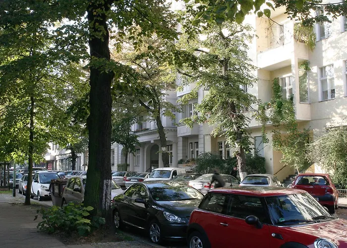 Ku'damm Mit Parkplatz Appartamento Berlino