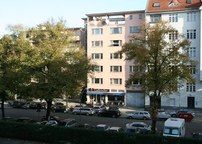 Ku'damm Mit Parkplatz * Berlín