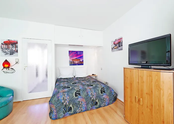 Ku'damm Mit Parkplatz *